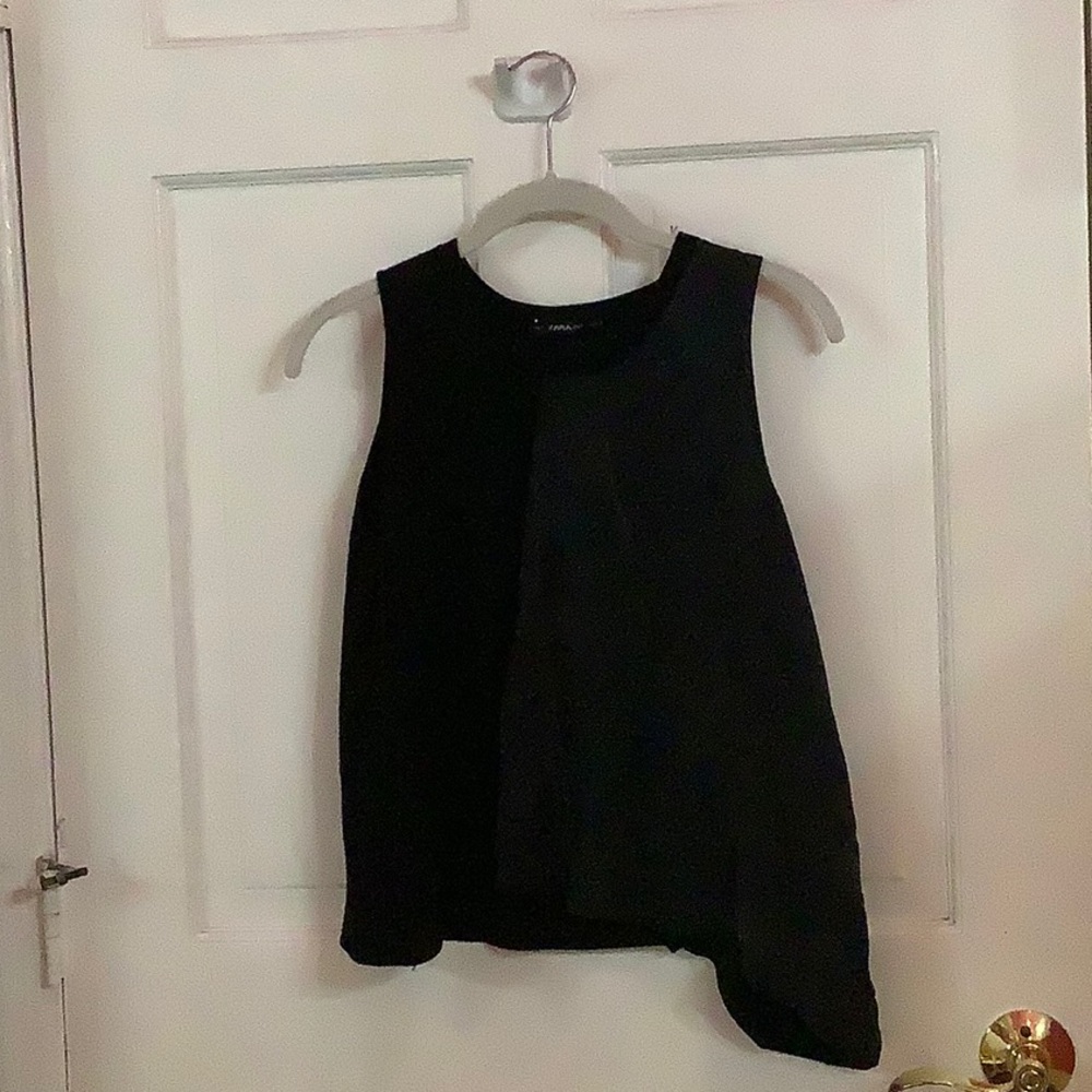 Black tank top for going out